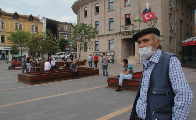 Giresun’da maske takmayan 10 kişiye 9 bin TL ceza kesildi