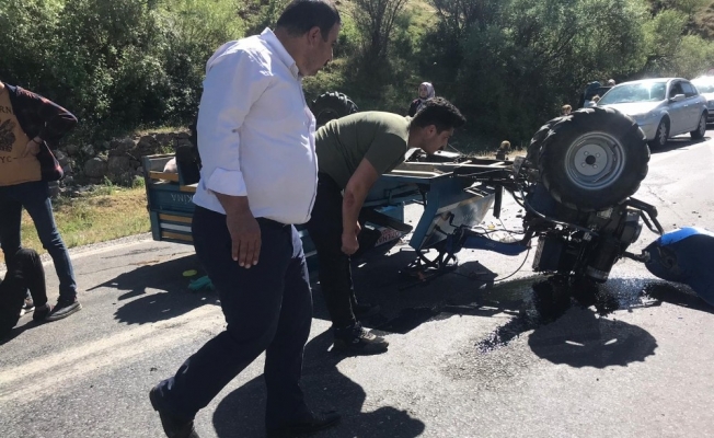 Hizan’da tarım aracı devrildi: 4 yaralı