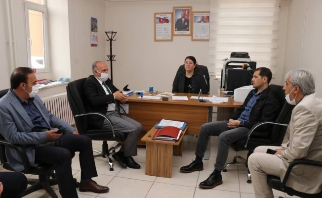 Kaymakam Erat’tan, Erzen Hatun Kız Anadolu İmam Hatip Lisesine ziyaret