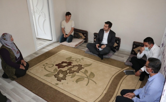Kaymakam Köleoğlu’ndan hane ziyareti