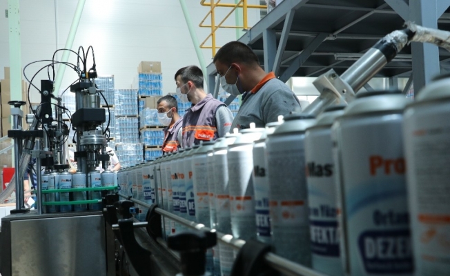 Kocaeli’de üretilen alkolsüz dezenfektan 6 ülkeye ihraç ediliyor