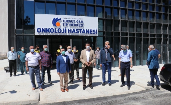 Milletvekili Tüfenkci, Onkoloji Hastanesini inceledi