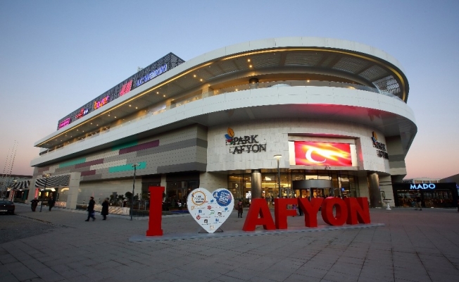 Park Afyon kapılarını güvenli alışverişe açtı