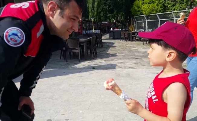 Şaka yapan Maraş dondurmacısını polise şikayet etti