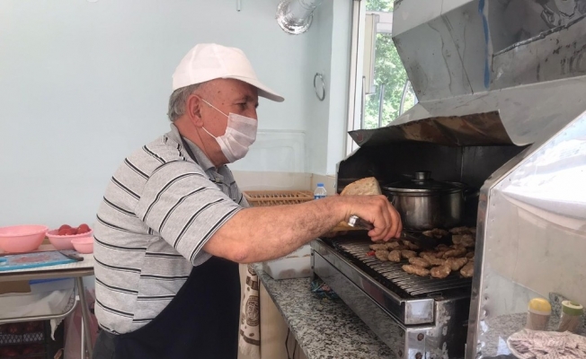 Siyasileri buluşturan açılış