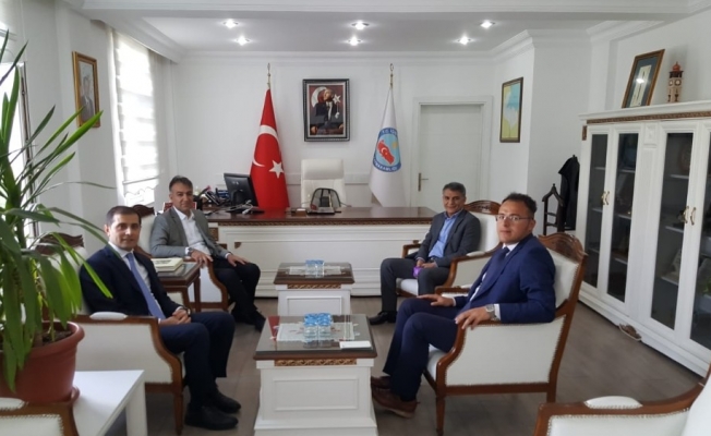 Vali Çağatay’dan Tunceli Valisi olarak atanan Kaymakam Özkan’a ziyaret