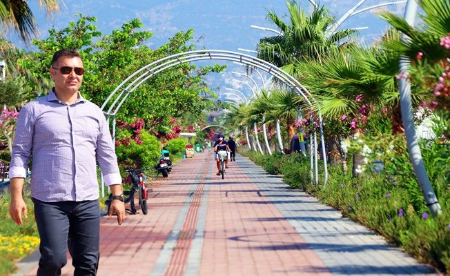Alanya'da bisikletle kesintisiz ulaşım sağlanıyor