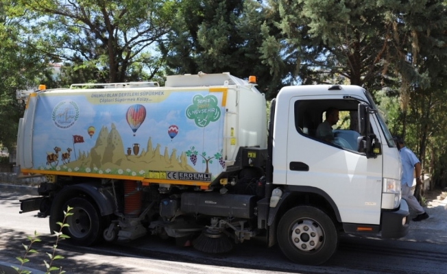 Belediye ekiplerinden temizlik seferberliği