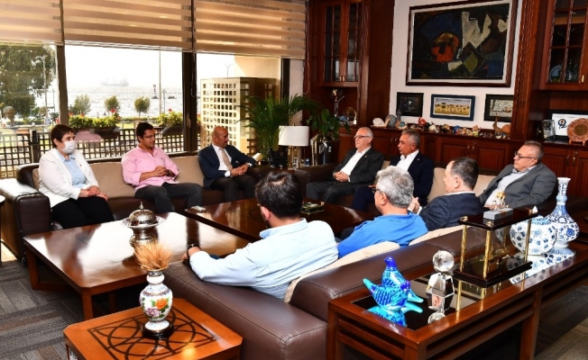 CHP’nin Ege il başkanları Başkan Soyer’i ziyaret etti