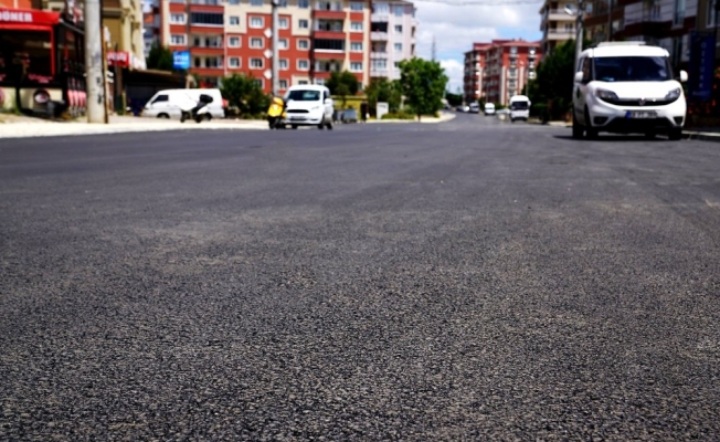 Çorlu Belediyesi asfaltlama çalışmalarını hızlandırdı