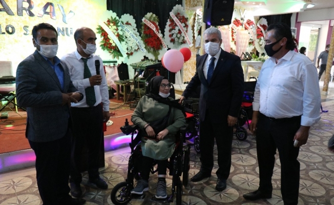 Gurbetçiler destekledi 77 engelli akülü ve tekerlekli sandalye aldı