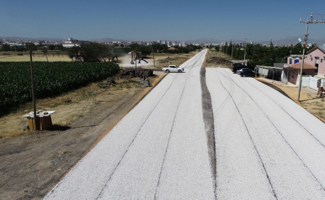Karaman Belediyesi, açık cezaevi yolunda asfalt çalışmasına başladı