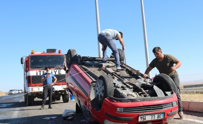 Kırşehir-Ankara Yolunda Kaza 2 Yaralı
