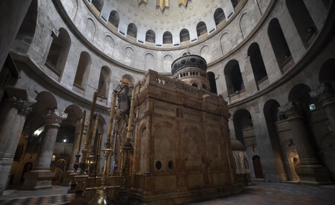 Kudüs’teki Kıyamet Kilisesi yeniden ibadete kapatıldı