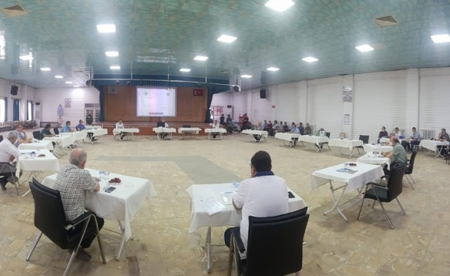 Simav’da sosyal mesafeli meclis toplantısı