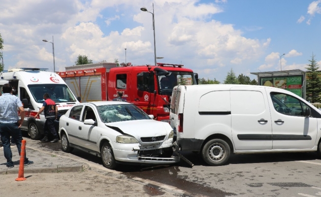Sivas’ta trafik kazası:1 yaralı