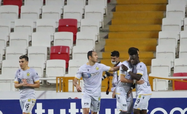 Süper Lig: Sivasspor: 0 - Yeni Malatyaspor: 1 (Maç sonucu)