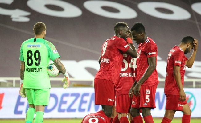 Süper Lig: Sivasspor: 2 - Gençlerbirliği: 0 (Maç sonucu)