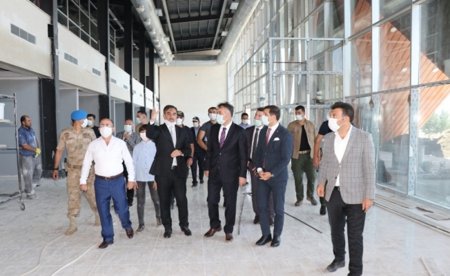 Vali Çağatay, şehirler arası otobüs terminalinde incelemelerde bulundu