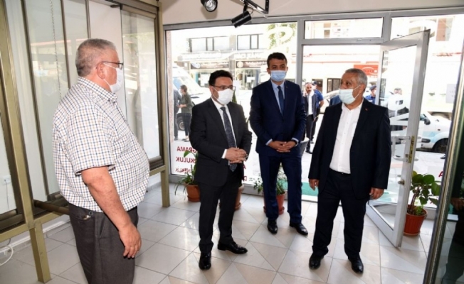 Afyonkarahisar Belediye Başkanı kenti ‘Korona Virüs’ vaka artışı konusunda uyardı: