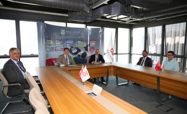 AGÜ, Doğa Koleji ile Eğitim Hizmeti Anlaşması İmzaladı