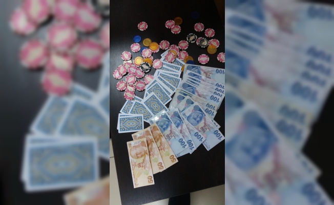 Alanya’da polisten kıraathaneye kumar baskını
