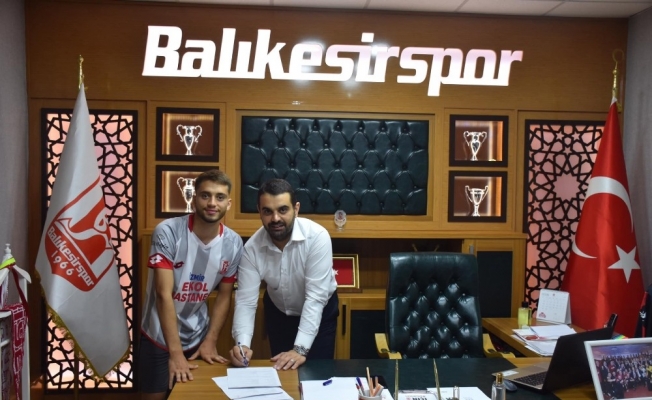 Balıkesirspor Oltion Bilalli  ile sözleşme imzaladı