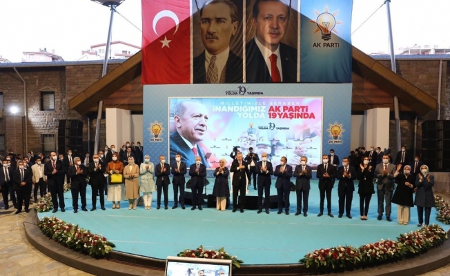 Başkan Büyükkılıç, AK Parti’nin 19’uncu kuruluş yıl dönümü programına katıldı