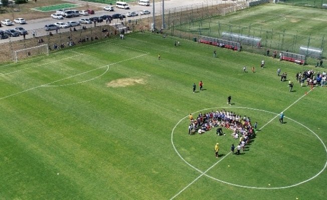 Başkan Sekmen: “Futbolda da Erzurum’dan Avrupa’ya yıldız sporcular yetiştireceğiz”