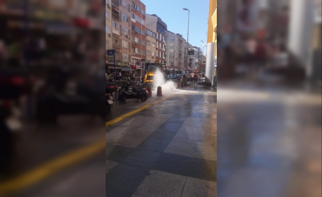 Beşiktaş’ta su borusu volkan gibi patlattı