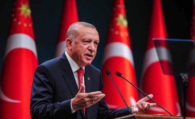 Cumhurbaşkanı Erdoğan: “Türkiye bu suni rüzgarlarla eğilip bükülebilecek bir ülke değildir”