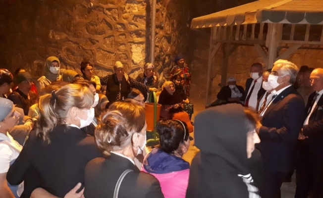 DATÜB heyeti, Ahlat’ta yaşayan Ahıskalı Türklerle bir araya geldi