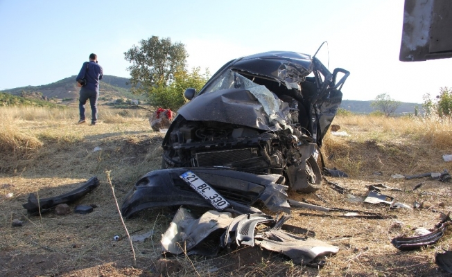 Diyarbakır’da bayram dönüşü feci kaza: 1 ölü, 5 yaralı