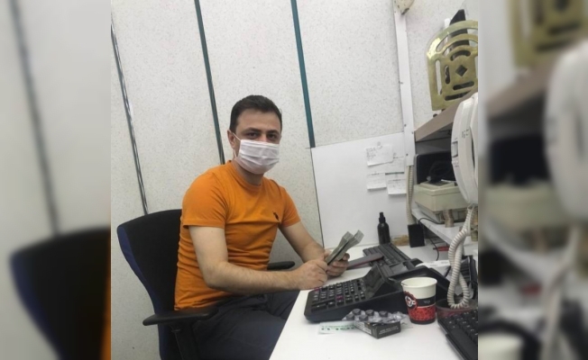 Duyarlı müşteri fazladan verilen 22 bin 900 TL’yi iade etti