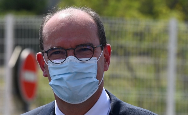 Fransa Başbakanı Castex: "Kontrolü zor olacak bir salgın riski altında kalacağız"