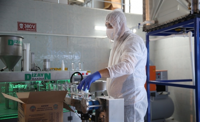 Karantinadaki hastalara Büyükkılıç’ın talimatıyla su dağıtımı başladı