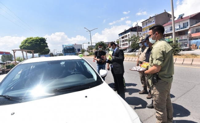 Kaymakam Erat, sürücülerin ve yolcuların bayramını kutladı