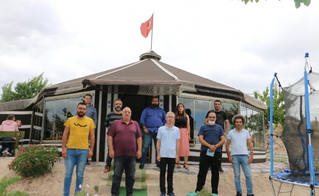 Küresel Gazeteciler Konseyi üyeleri kahvaltıda bir araya geldi