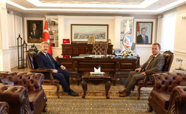 Melikgazi Kaymakamı Bülent Karacan’ın nezaket ziyareti