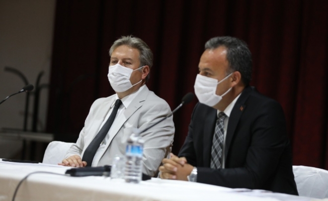 Melikgazi’de muhtarlarla toplantılar devam ediyor