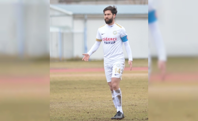 Talasgücü Belediyespor kaptan ile devam ediyor