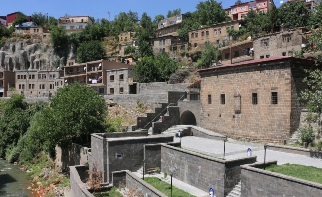 Tarihi Bitlis evleri gün yüzüne çıkıyor
