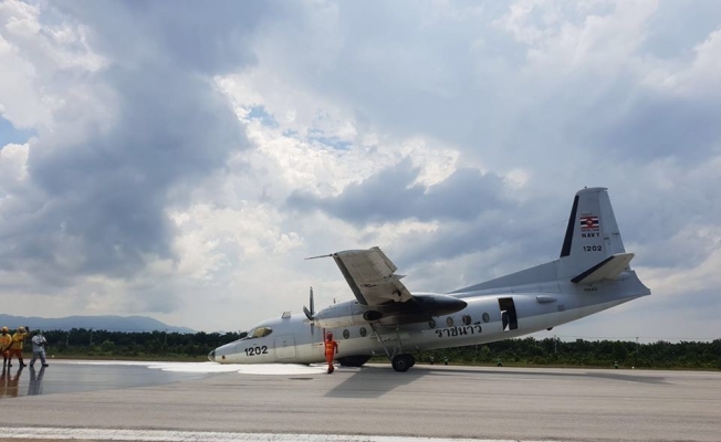 Tayland’da askeri uçak burun üstü acil iniş yaptı