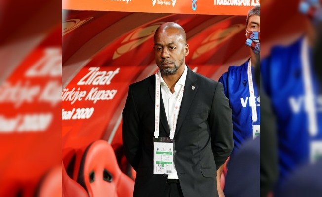 Trabzonspor, Eddie Newton ile yola devam ediyor