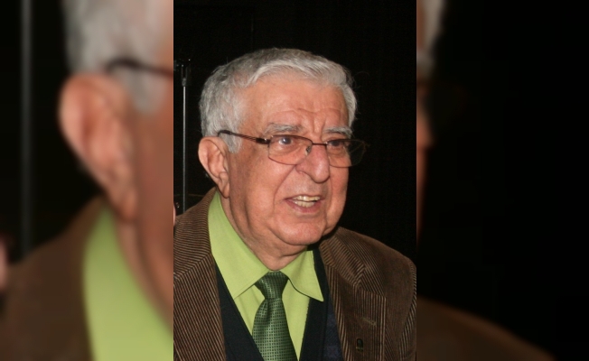 Ünlü tiyatrocu Üstün Asutay hayatını kaybetti