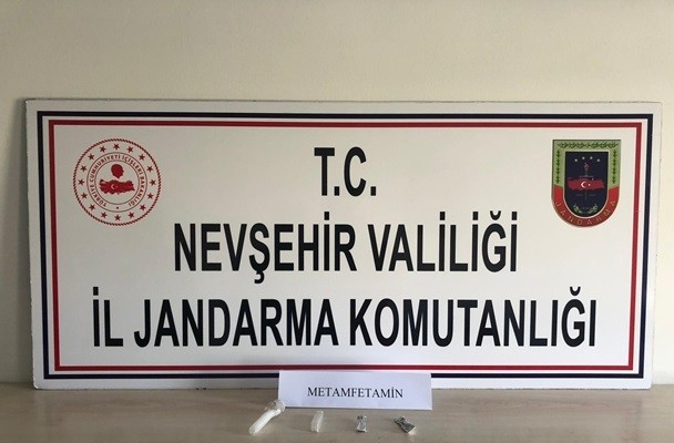 Uyuşturucudan 3 şüpheli gözaltına alındı