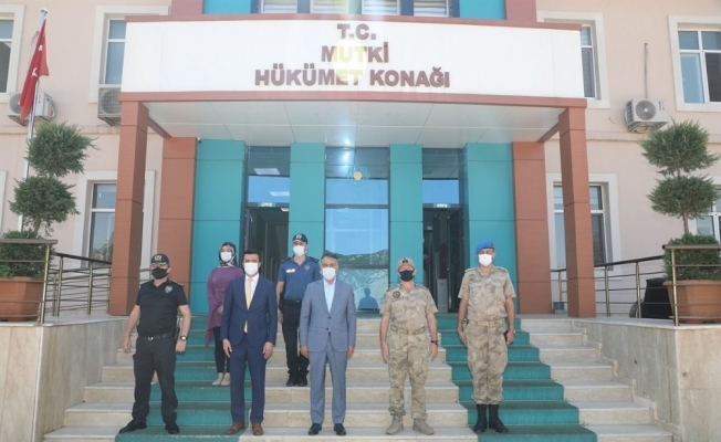 Vali Çağatay’dan Mutki’nin yeni Kaymakamına ziyaret