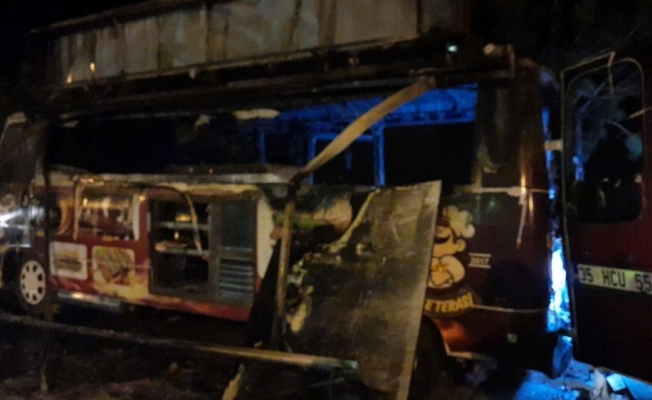 Amasya’da seyyar köfte minibüsü yandı: 1 yaralı