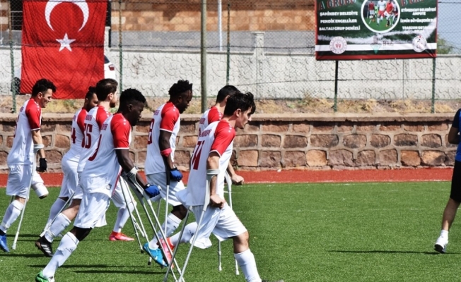 Ampute Futbol Türkiye Kupası müsabakaları Ahlat’ta başladı