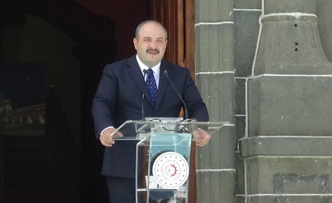 Bakan Varank, Diyarbakır’da Sanayi Mektebinin açılışını yaptı